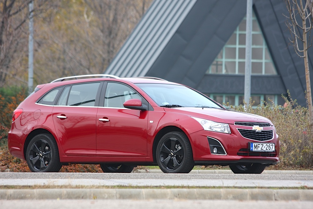 CHEVROLET CRUZE