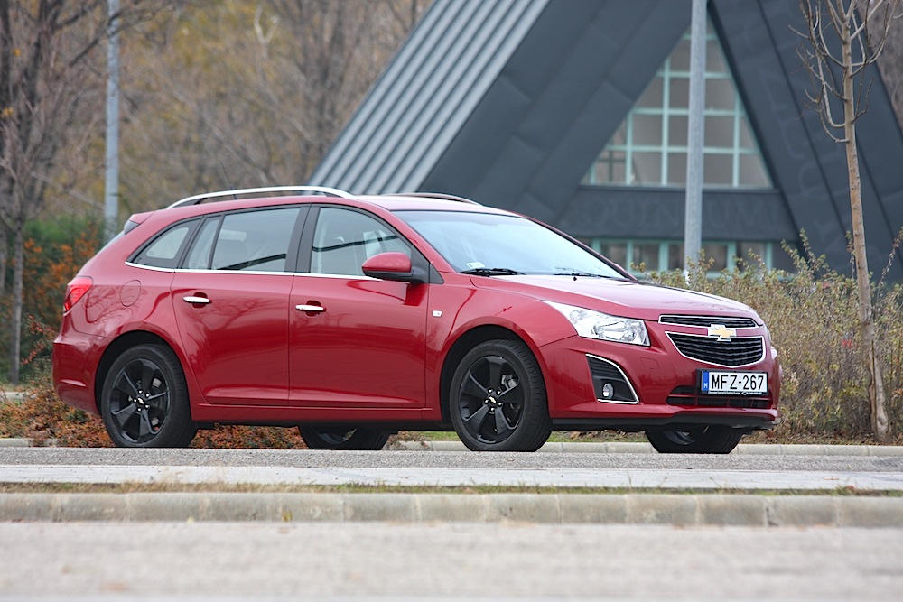CHEVROLET CRUZE
