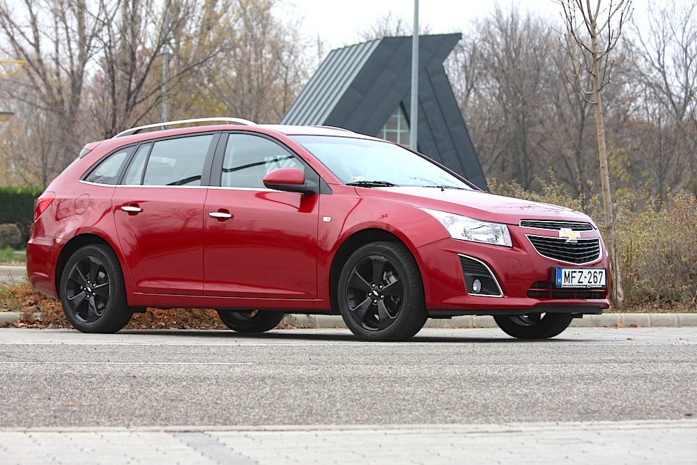 CHEVROLET CRUZE