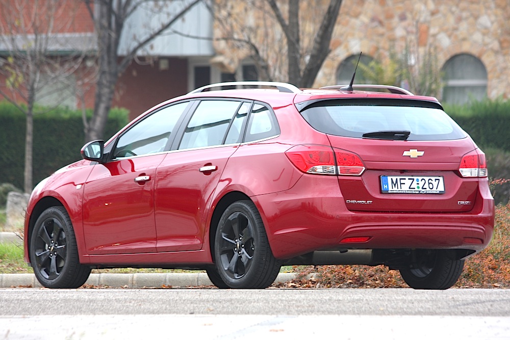 CHEVROLET CRUZE
