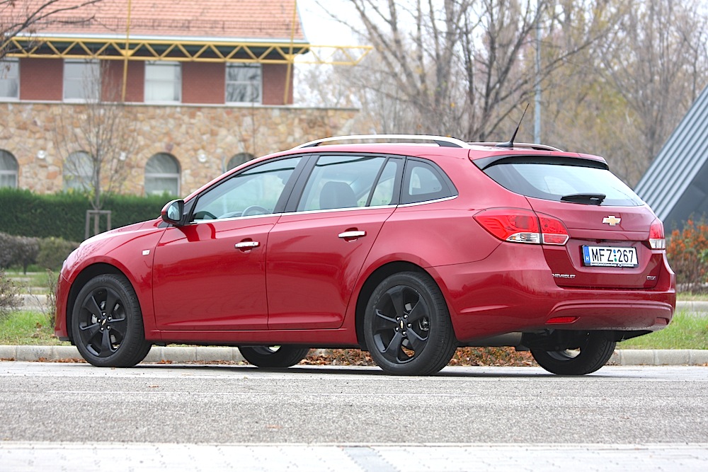 CHEVROLET CRUZE