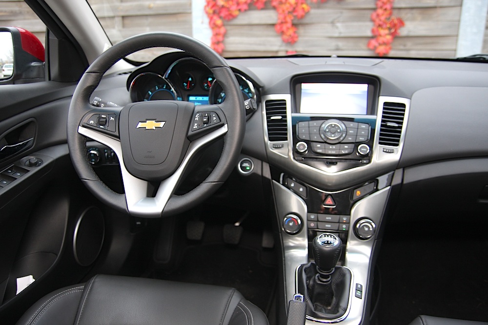 CHEVROLET CRUZE