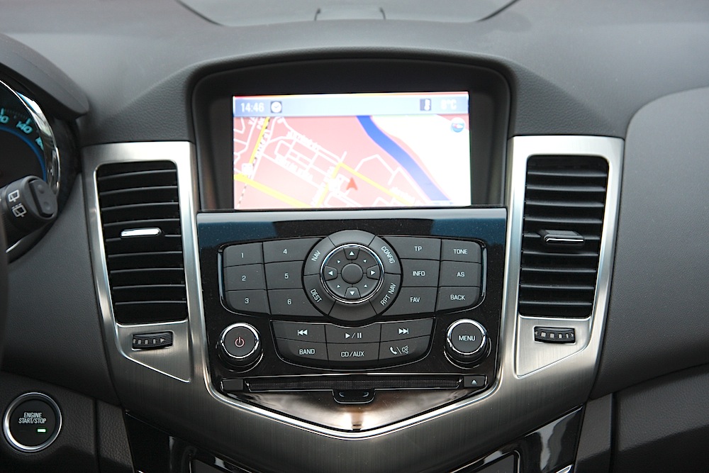 CHEVROLET CRUZE