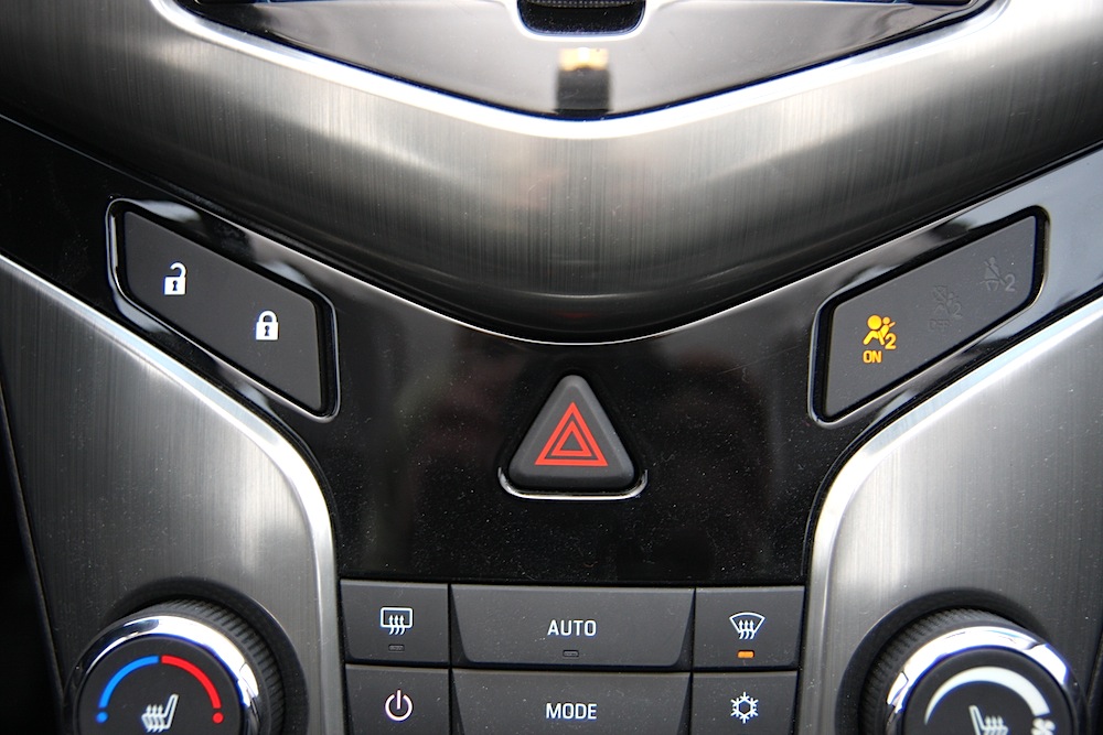 CHEVROLET CRUZE