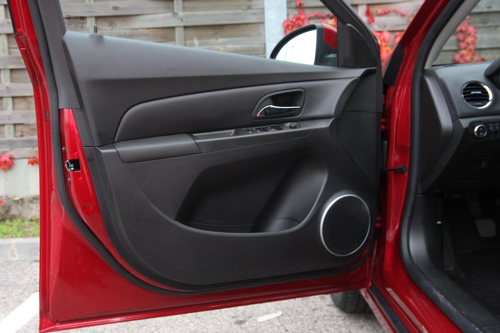 CHEVROLET CRUZE