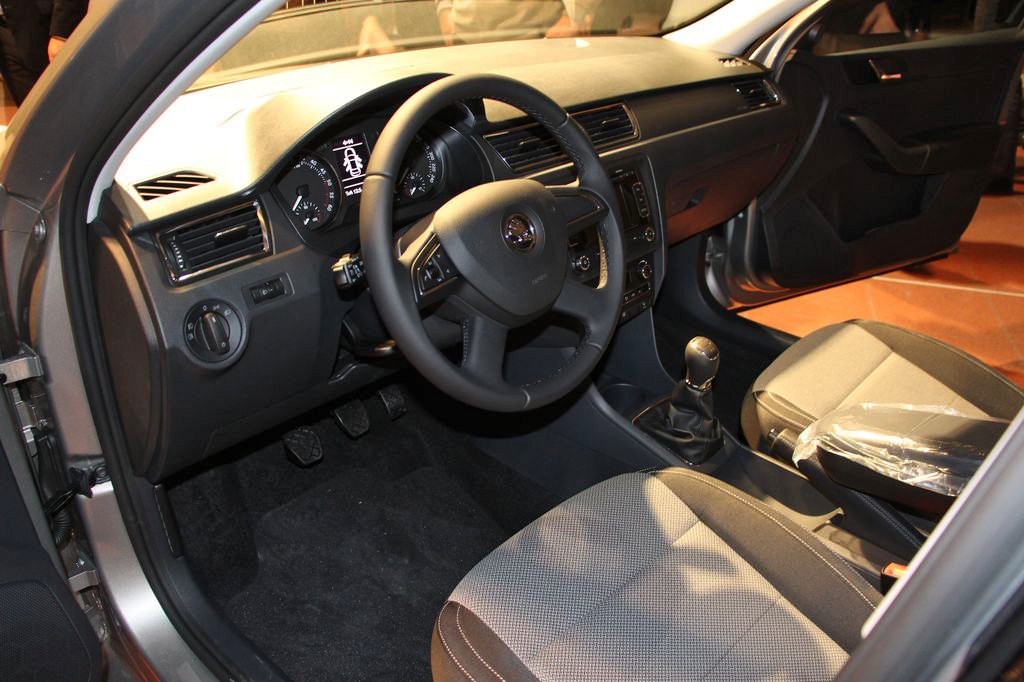 SKODA RAPID