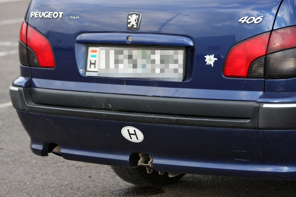 PEUGEOT 406