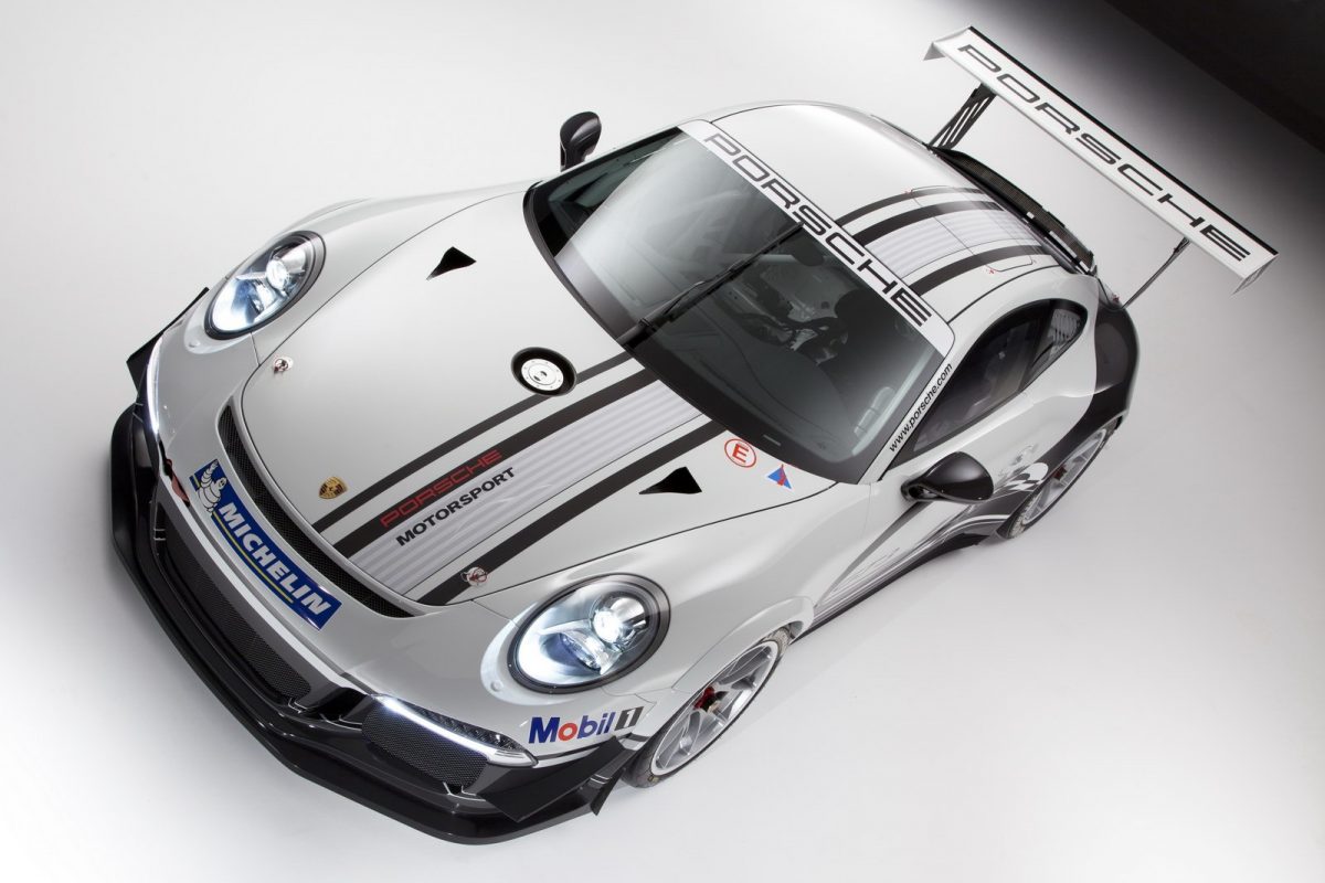 PORSCHE 911