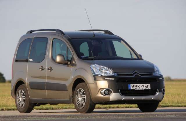 Út nélküli is viheti a családot - Citroën Berlingo XTR teszt