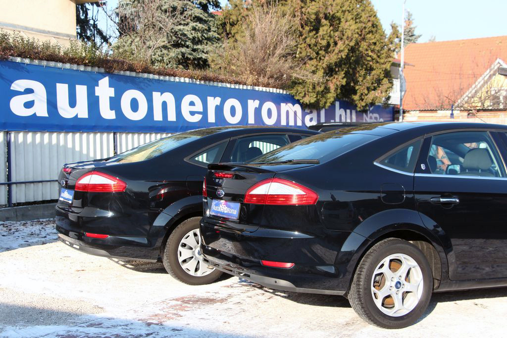 FORD MONDEO