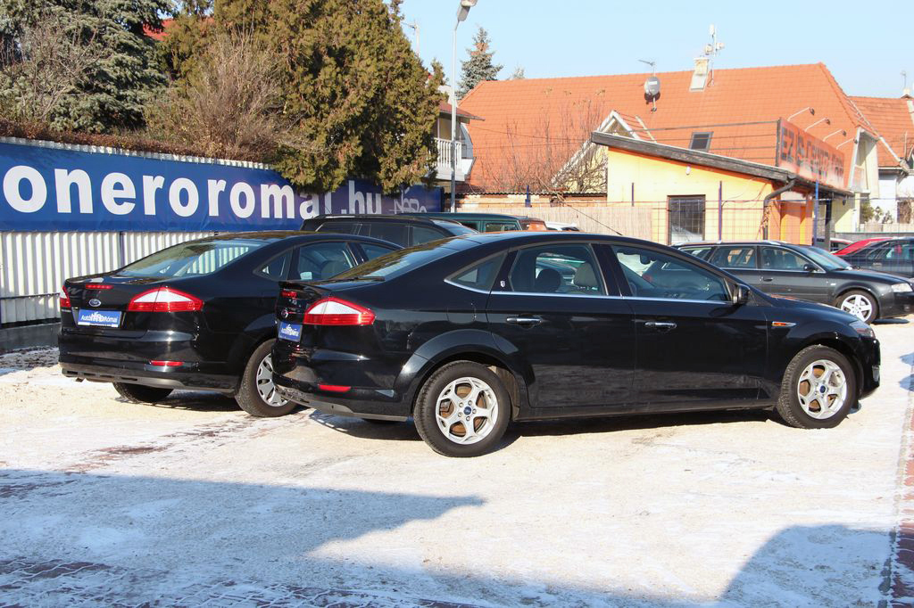 FORD MONDEO
