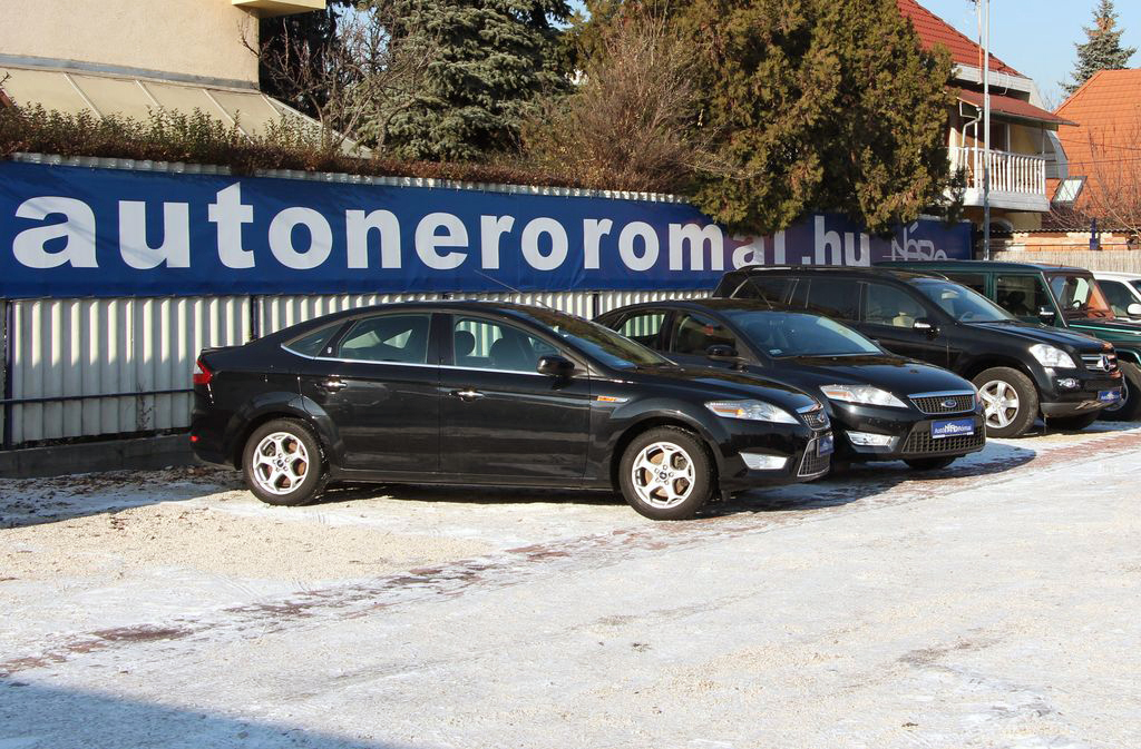 FORD MONDEO