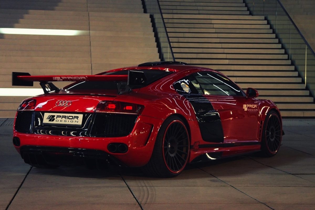 AUDI R8