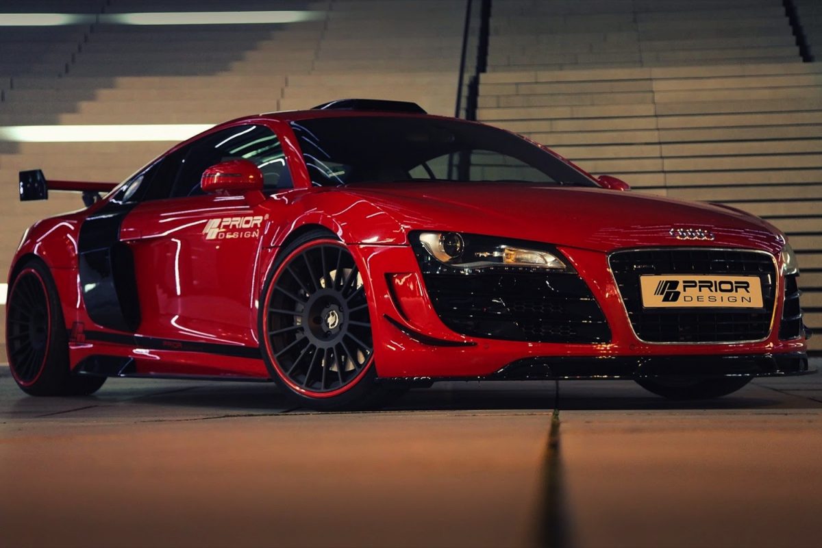 AUDI R8