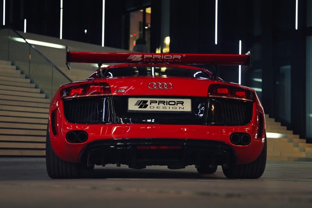 AUDI R8