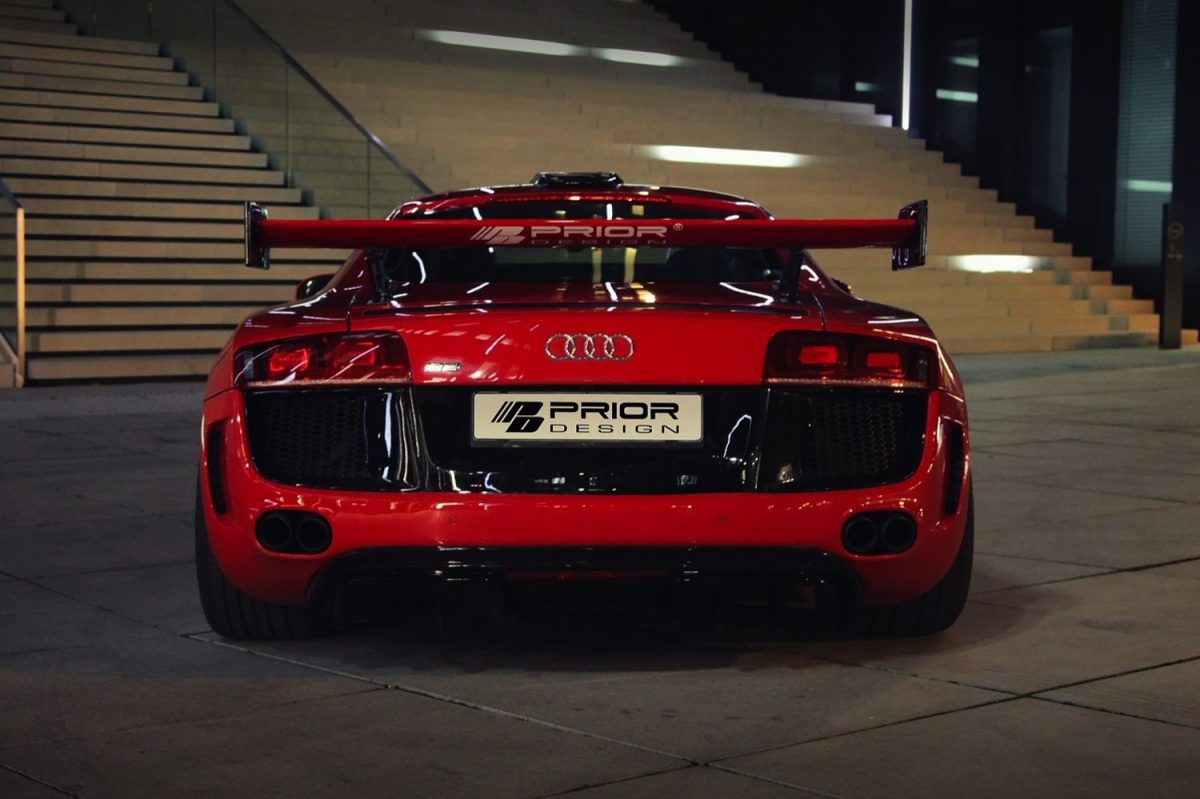 AUDI R8