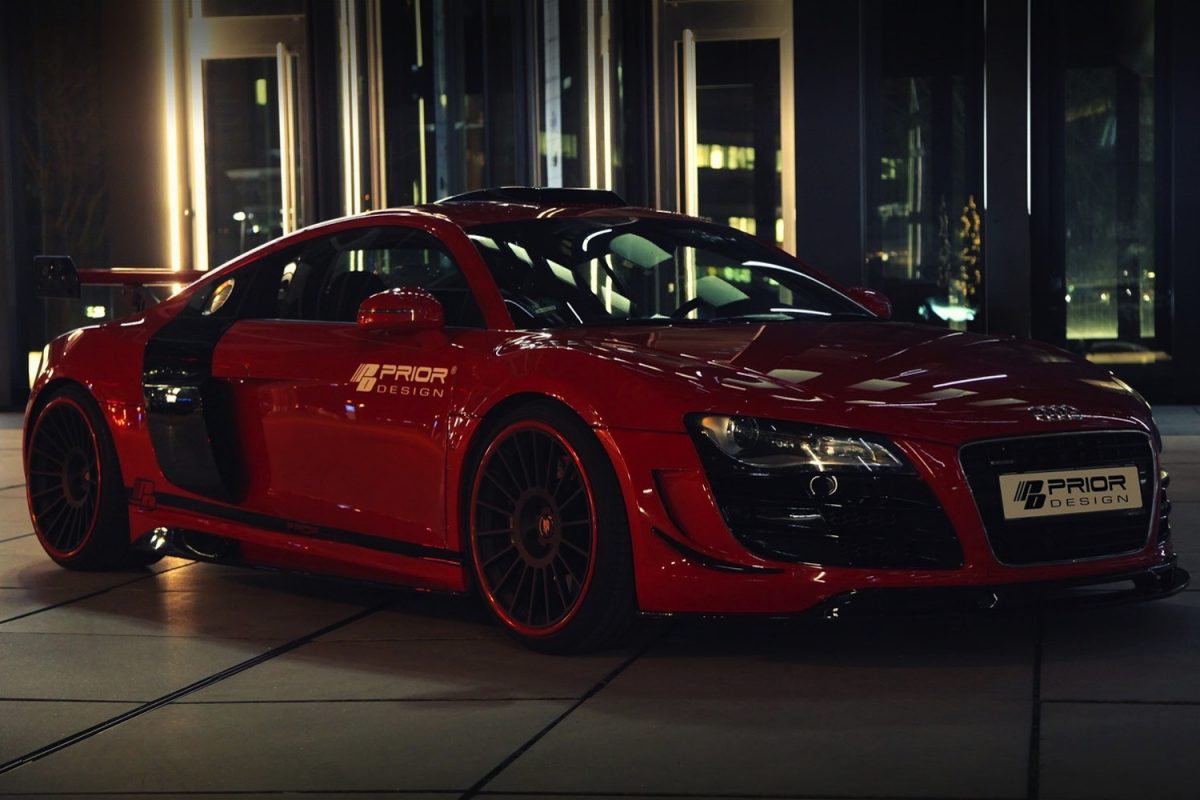AUDI R8