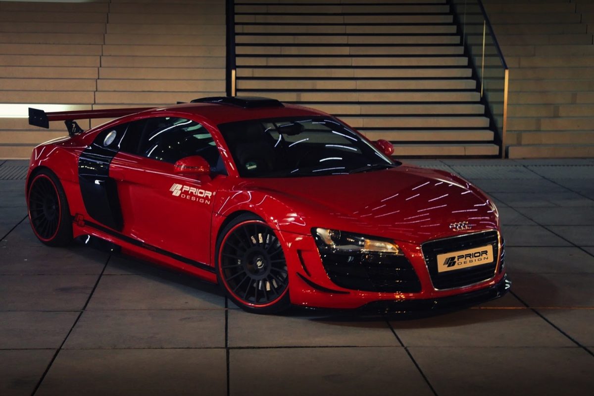 AUDI R8