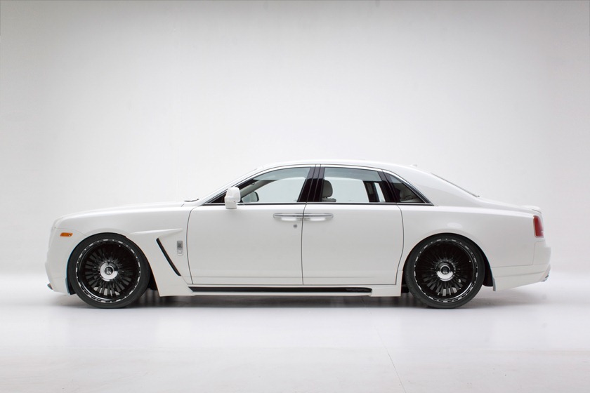 ROLLS-ROYCE GHOST