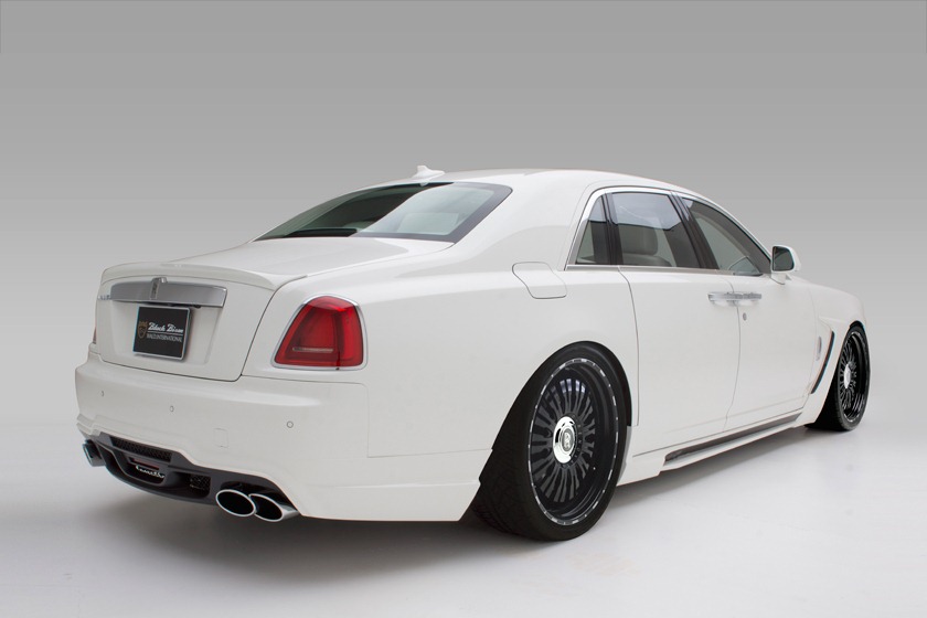 ROLLS-ROYCE GHOST