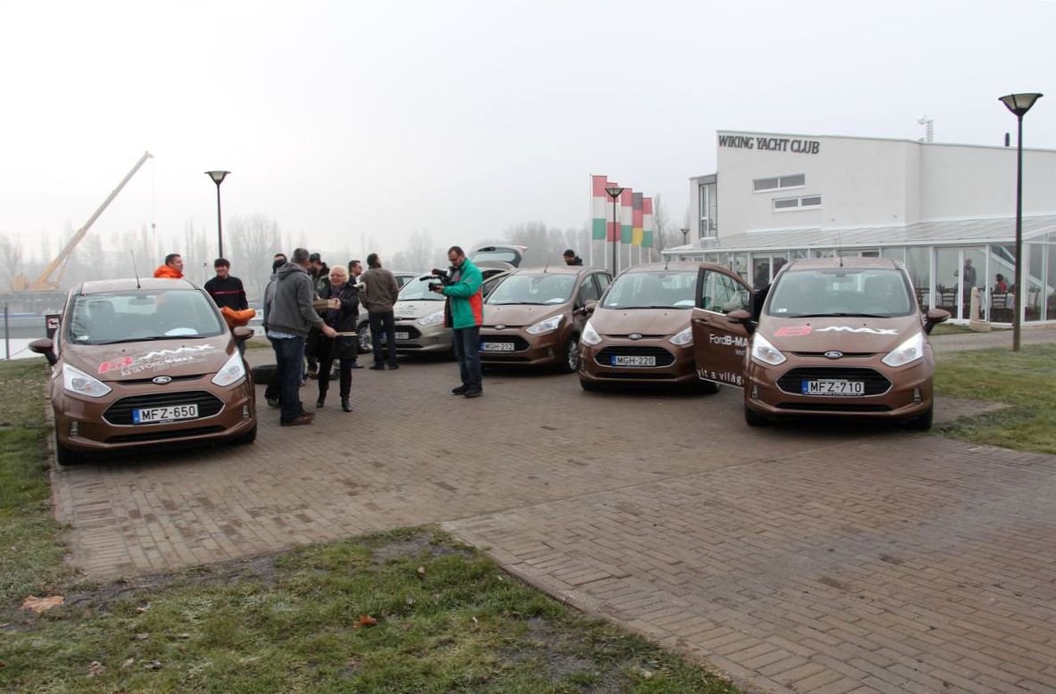 FORD B-MAX