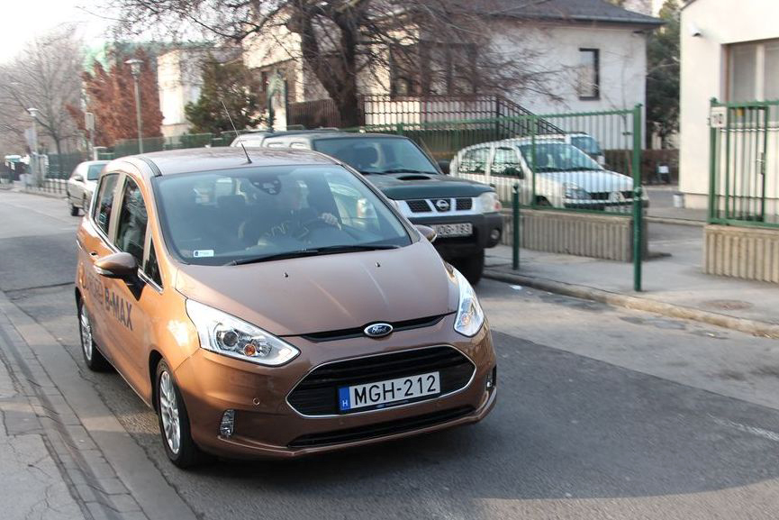 FORD B-MAX