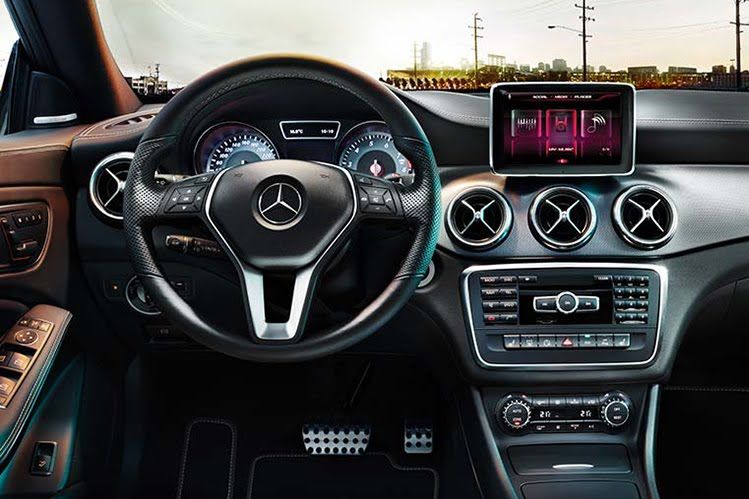 MERCEDES-BENZ A-OSZTÁLY