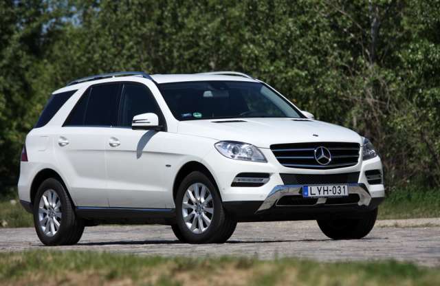 Nyugalom, elég a négy henger: Mercedes ML teszt