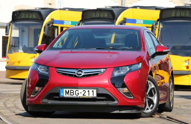 Nem csak az Év, a jövő Autója is! Opel Ampera teszt