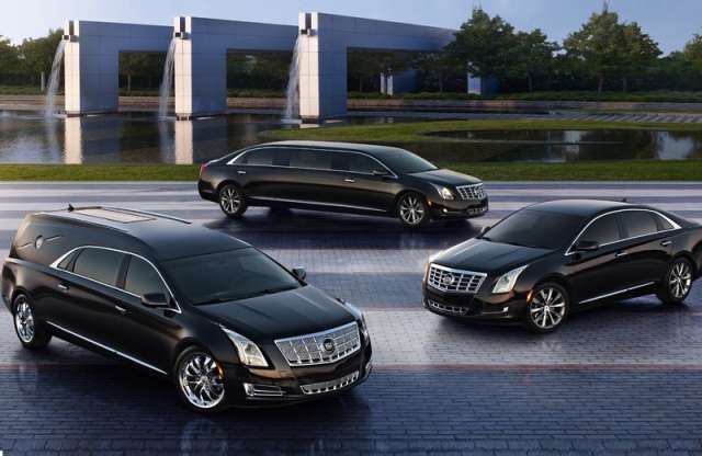 Caddy XTS: sofőrös szedán, sztreccslimó és halottaskocsi