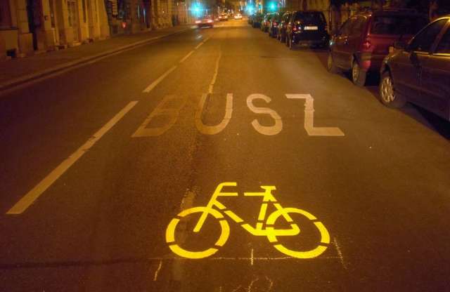 Tíz buszsáv nyílt meg a kerékpárosok előtt
