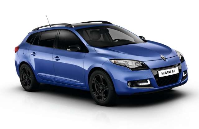 Renault Mégane kombi 220 lóerővel