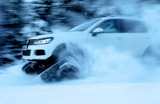 Volkswagen Snowareg: luxus lánctalpakon