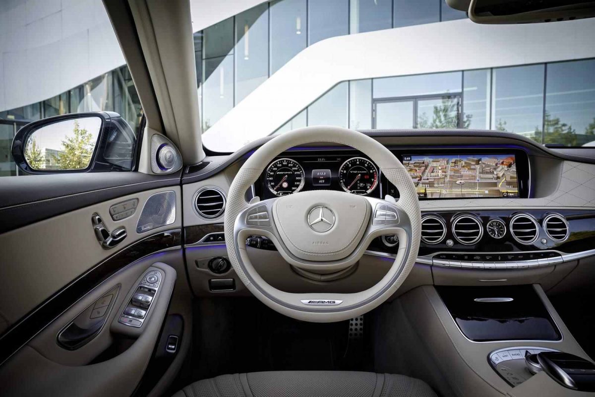 MERCEDES-BENZ