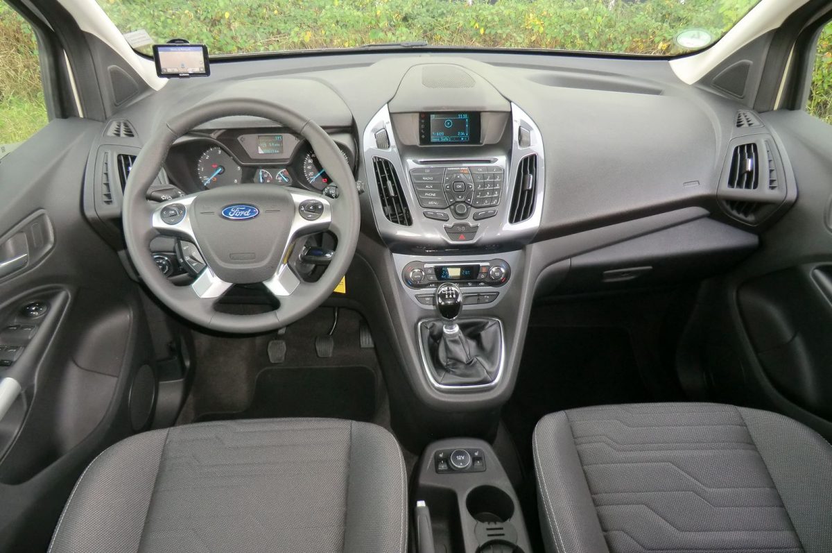 FORD TRANSIT