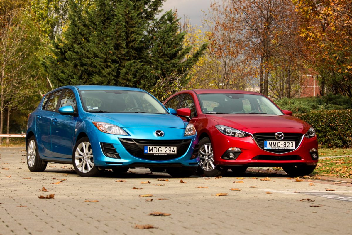 MAZDA 3