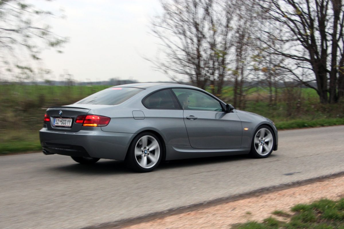 BMW 325