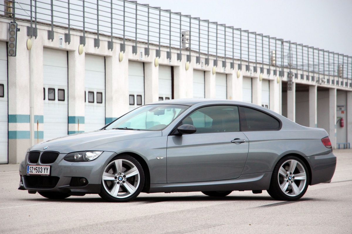 BMW 325