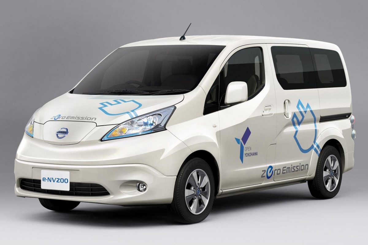 NISSAN
