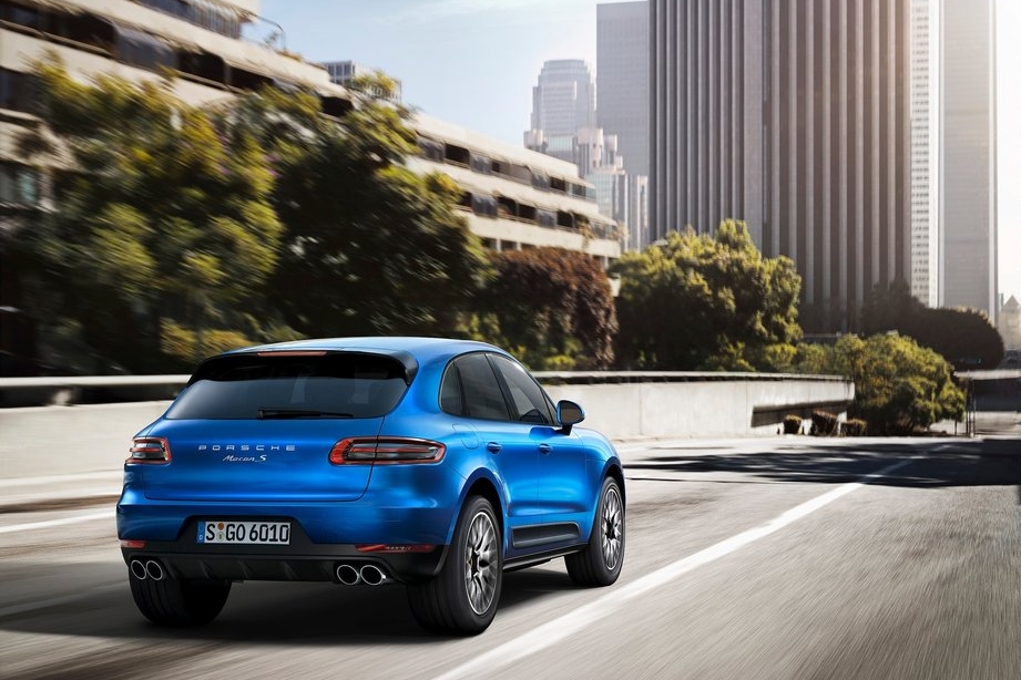 PORSCHE
