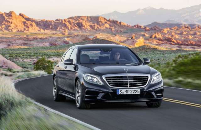 Új korszak a luxusautóknál: íme a vadonatúj Mercedes-Benz S