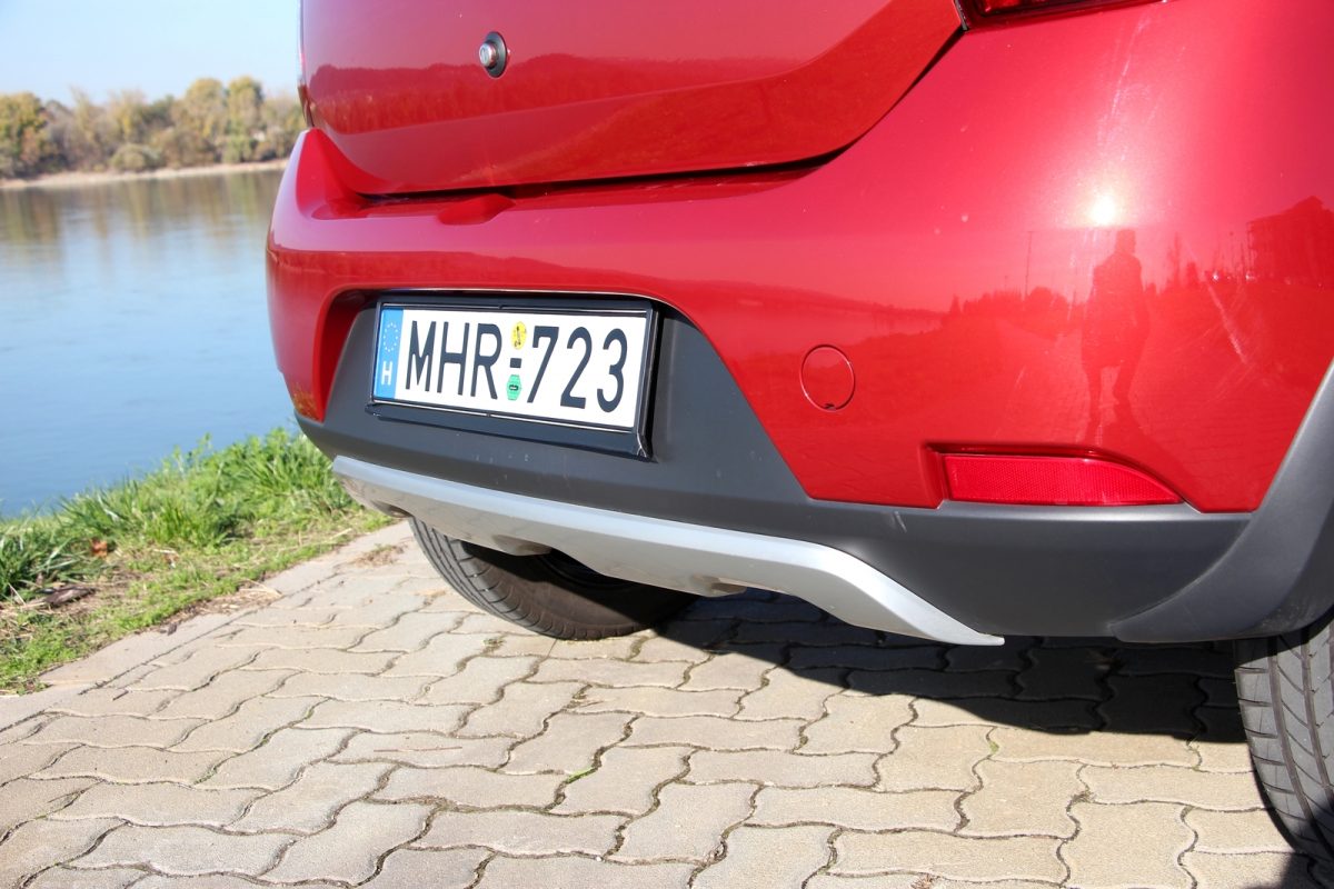 DACIA SANDERO