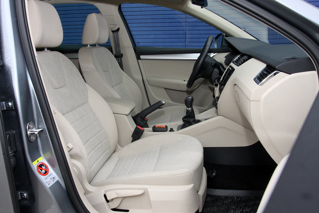SKODA OCTAVIA
