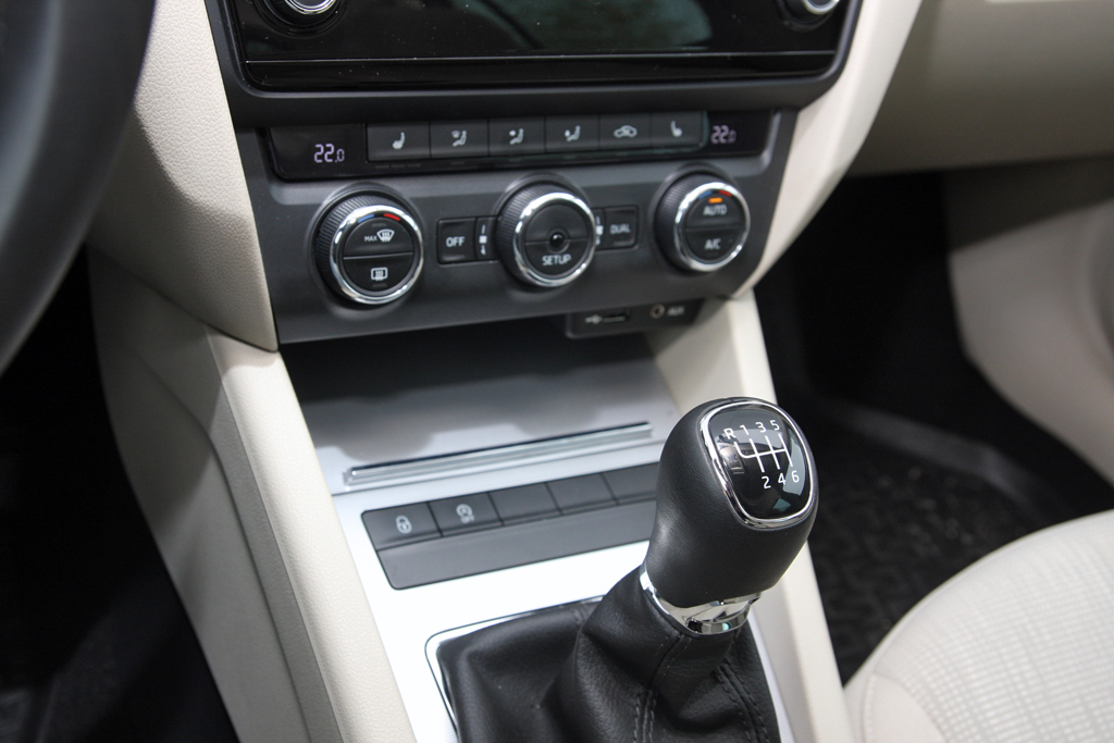 SKODA OCTAVIA
