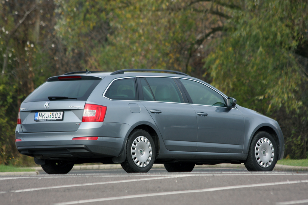 SKODA OCTAVIA
