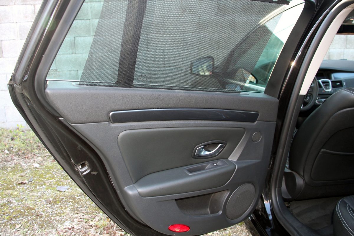 RENAULT LAGUNA