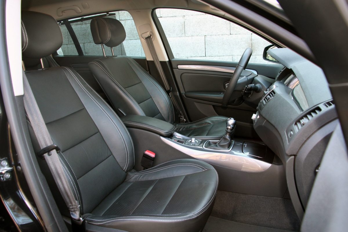 RENAULT LAGUNA