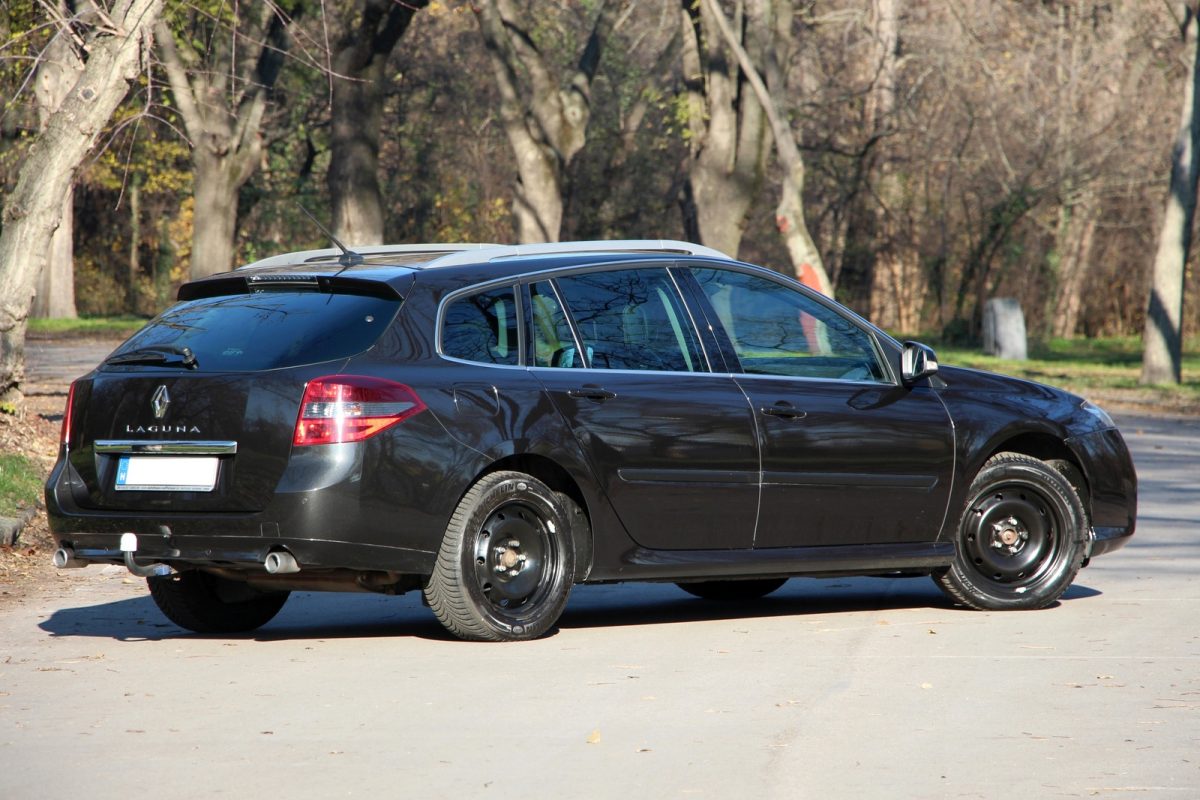 RENAULT LAGUNA