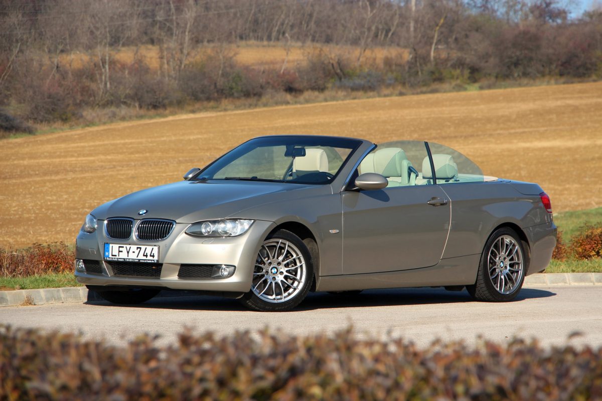 BMW 330