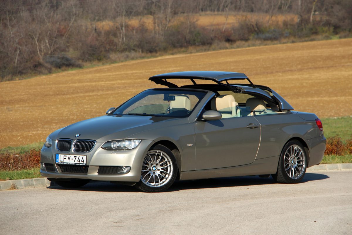 BMW 330